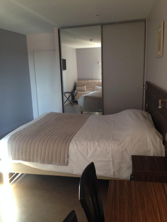 Le Relais Des Bergers Hotel Saint-Martin-en-Haut Kamer foto