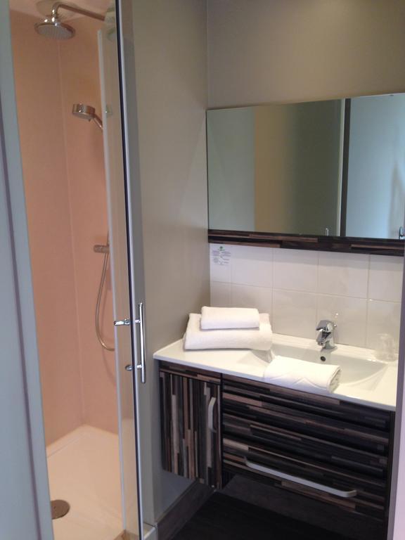 Le Relais Des Bergers Hotel Saint-Martin-en-Haut Kamer foto