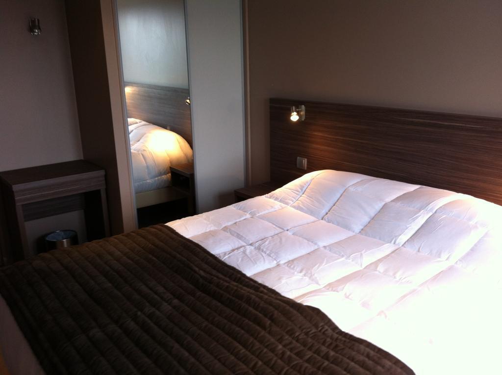 Le Relais Des Bergers Hotel Saint-Martin-en-Haut Kamer foto